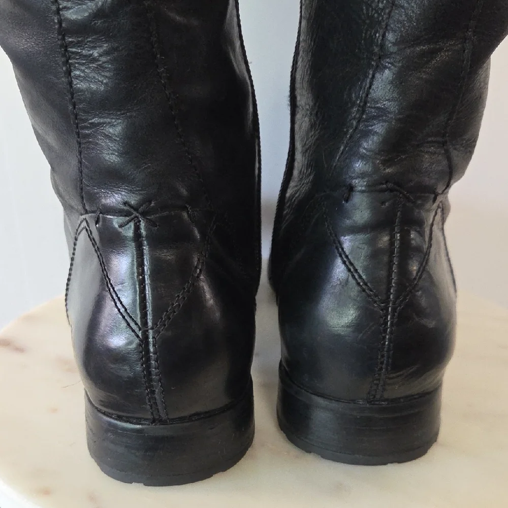 Born Black Leather Boots with Buckle Size 9